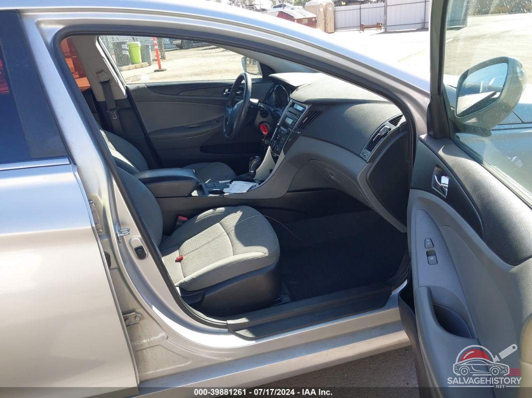 5NPEB4AC2EH880984 2014 HYUNDAI SONATA photo no. 5