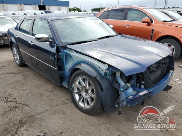 2C3AA63H25H620877 2005 CHRYSLER 300 photo no. 4