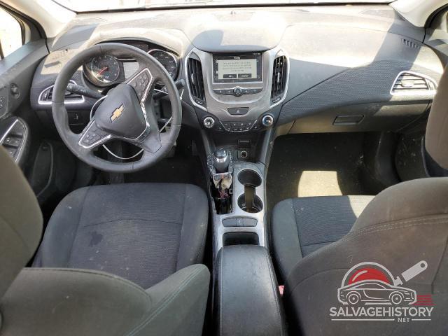 1G1BE5SMXJ7107257 2018 CHEVROLET CRUZE photo no. 8