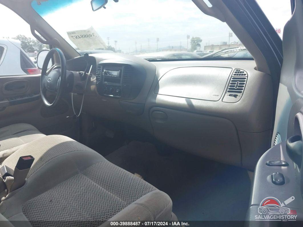 1FTRW07W61KA43084 2001 FORD F-150 photo no. 5