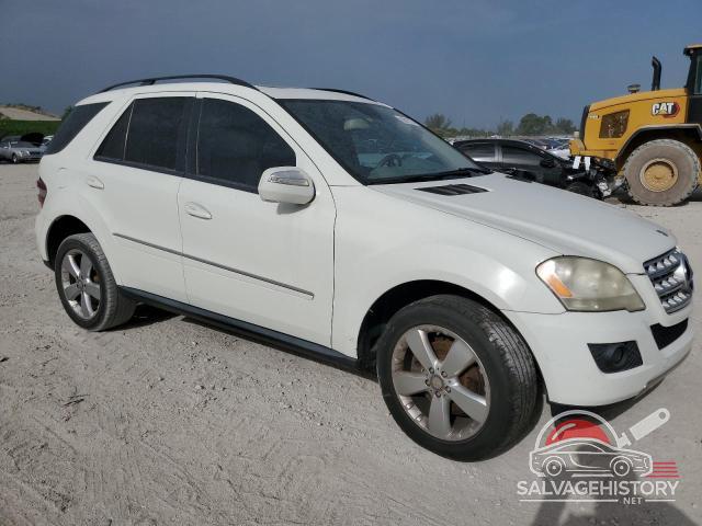 4JGBB56E39A525978 2009 MERCEDES-BENZ M-CLASS photo no. 4