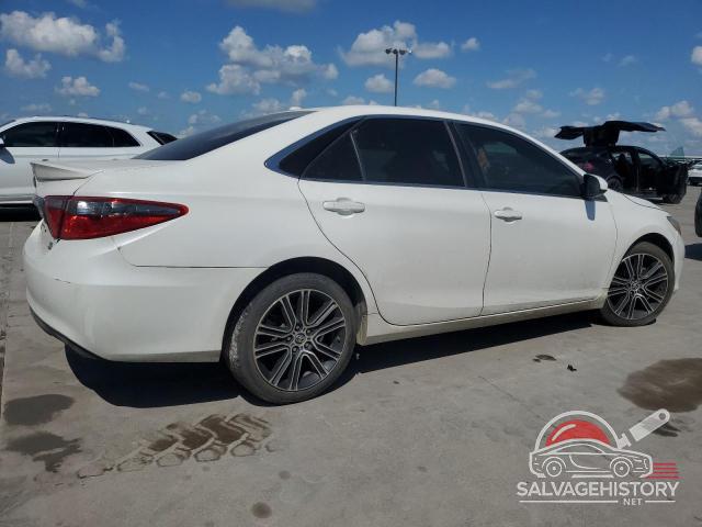 4T1BF1FK5GU502250 2016 TOYOTA CAMRY photo no. 3