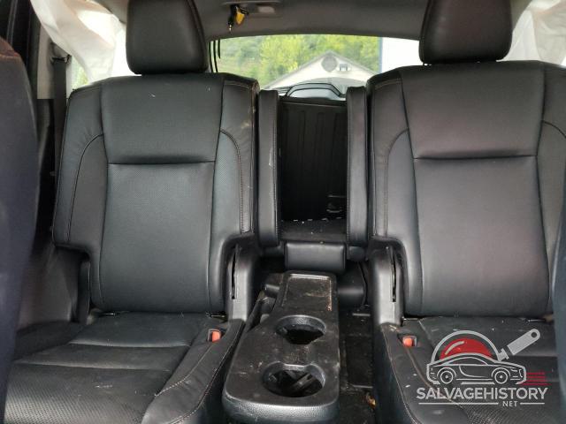 5TDDZRFH8KS740419 2019 TOYOTA HIGHLANDER photo no. 10