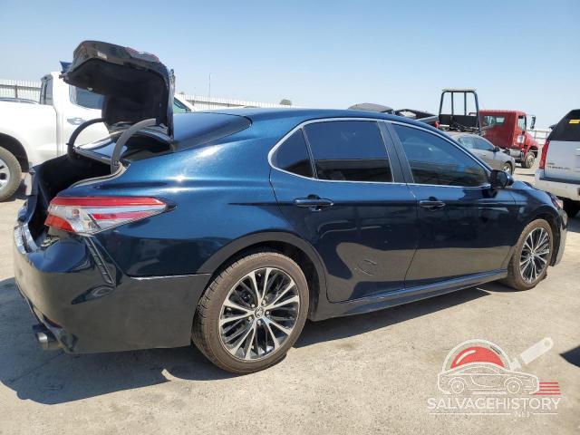 4T1B11HK9JU552247 2018 TOYOTA CAMRY photo no. 3
