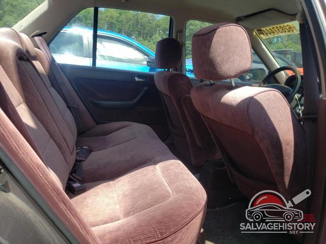 1HGCB7658PA004029 1993 HONDA ACCORD photo no. 10