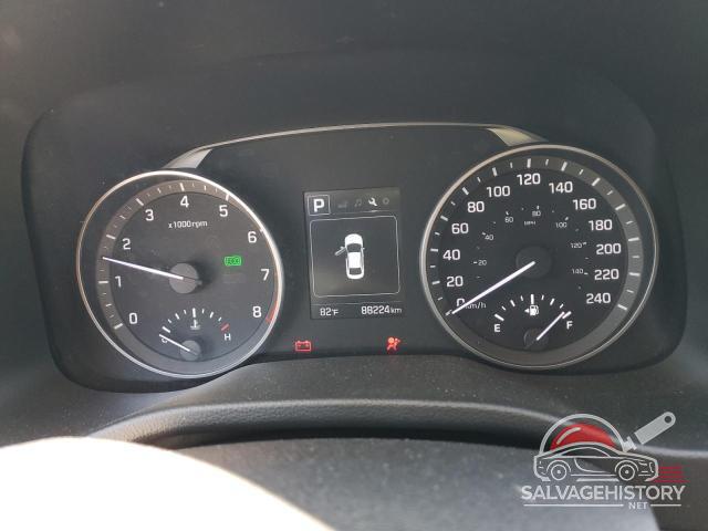 KMHD84LF7JU551730 2018 HYUNDAI ELANTRA photo no. 9