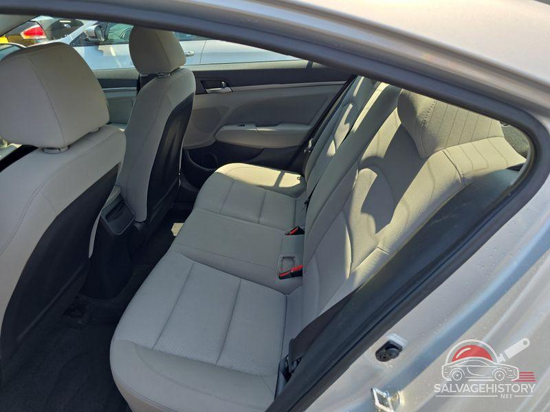 5NPD84LF3JH321729 2018 HYUNDAI ELANTRA photo no. 6