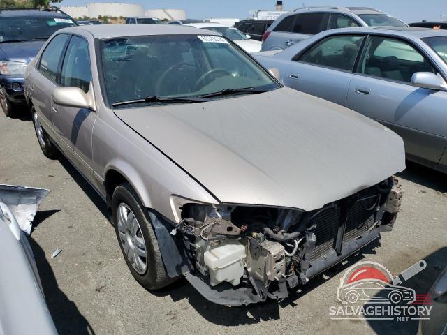 4T1BG22K71U114940 2001 TOYOTA CAMRY photo no. 4
