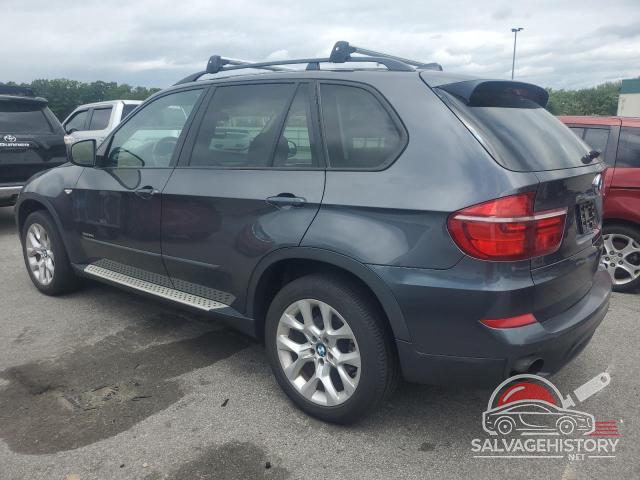 5UXZV4C5XCL747128 2012 BMW X5 photo no. 2