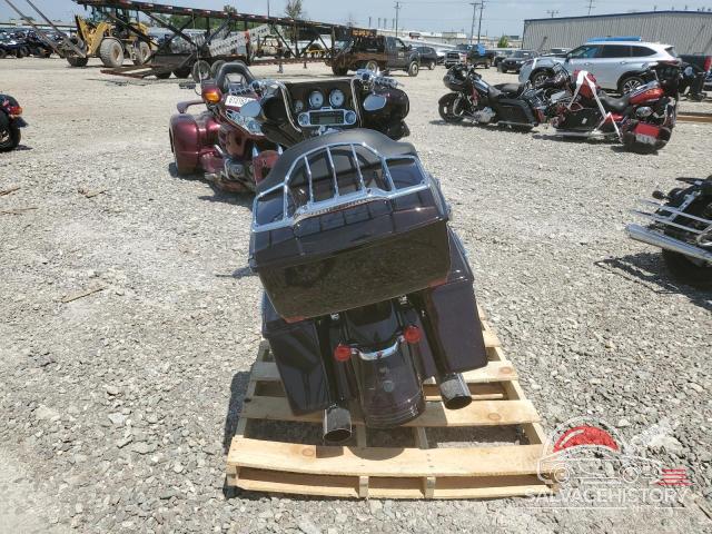 1HD1KBM1XBB650862 2011 HARLEY-DAVIDSON FL photo no. 4