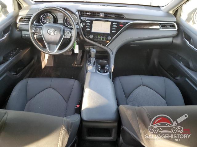 4T1B11HKXJU116250 2018 TOYOTA CAMRY photo no. 8