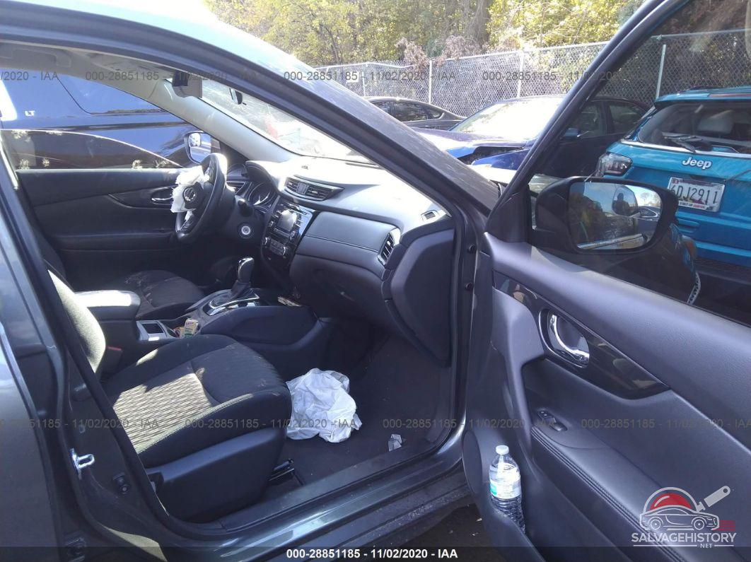 5N1AT2MV1HC775975 2017 NISSAN ROGUE photo no. 8