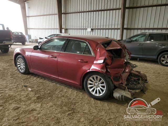2C3CCAAG1DH743228 2013 CHRYSLER 300 photo no. 2