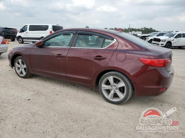 19VDE1F77DE010592 2013 ACURA ILX photo no. 2