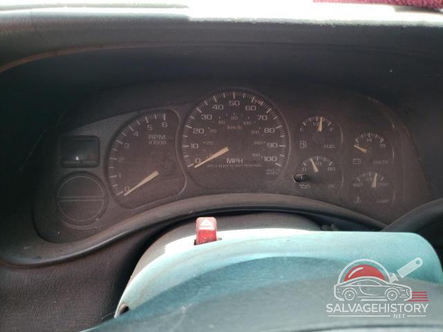 2GTEC19TX21373313 2002 GMC SIERRA photo no. 9