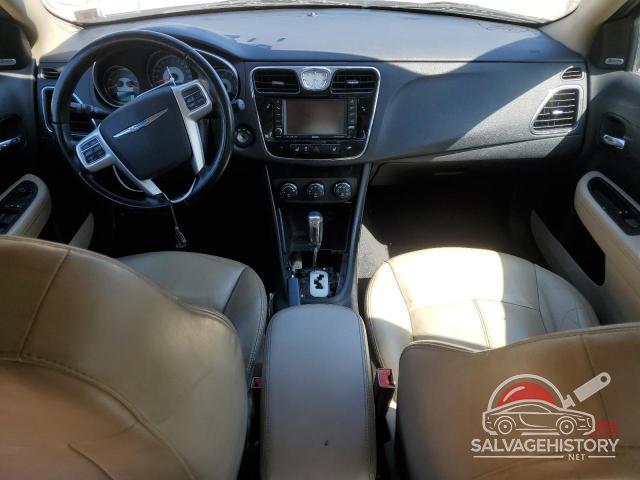 1C3BC2FG2BN526883 2011 CHRYSLER 200 photo no. 8