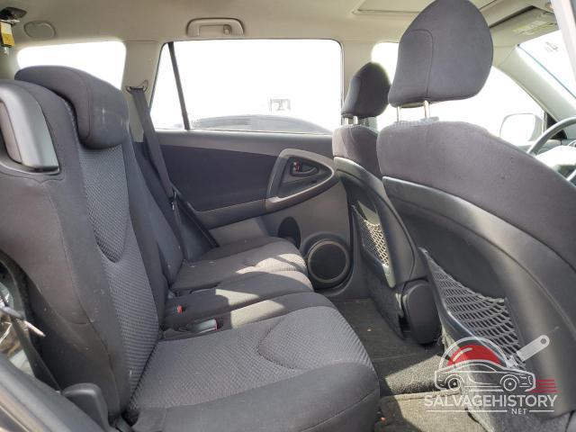 JTMBK32V865008887 2006 TOYOTA RAV4 photo no. 10