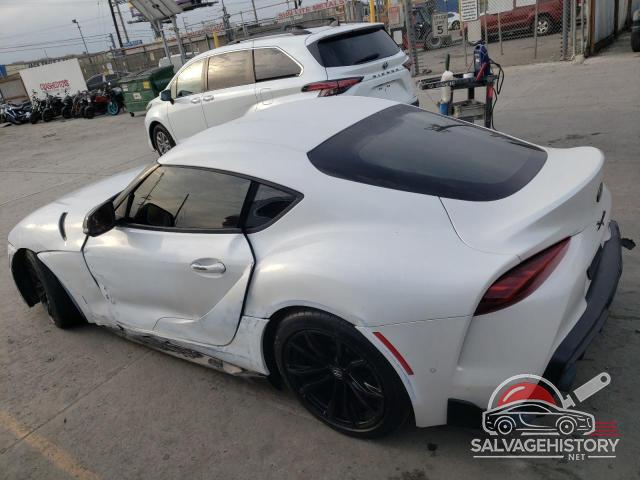 WZ1DB2C00MW041610 2021 TOYOTA SUPRA photo no. 2