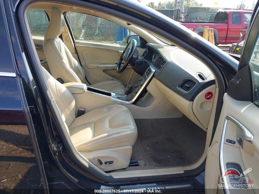 YV1622FSXC2113644 2012 VOLVO S60 photo no. 5