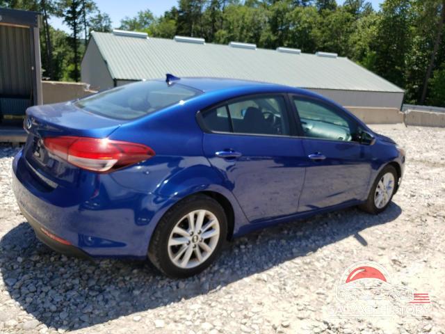 3KPFL4A70HE132456 2017 KIA FORTE photo no. 3