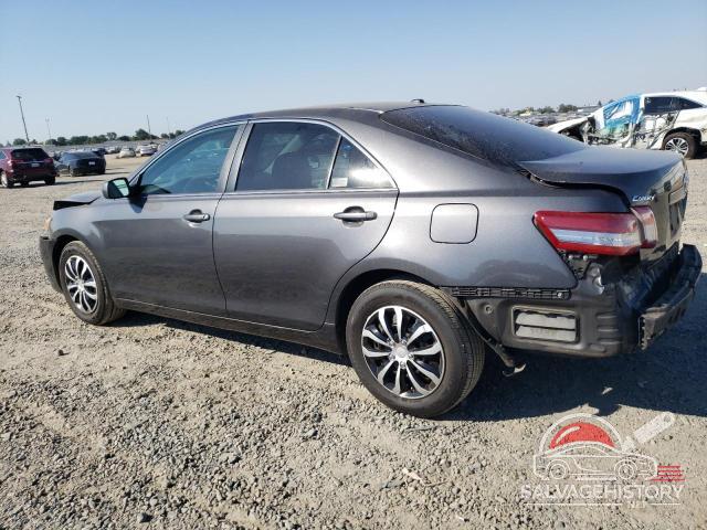 4T1BF3EK5BU765067 2011 TOYOTA CAMRY photo no. 2