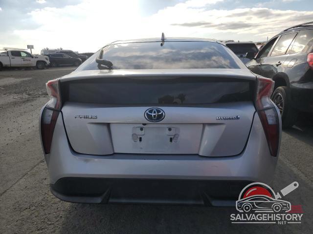 JTDKARFUXG3028420 2016 TOYOTA PRIUS photo no. 6