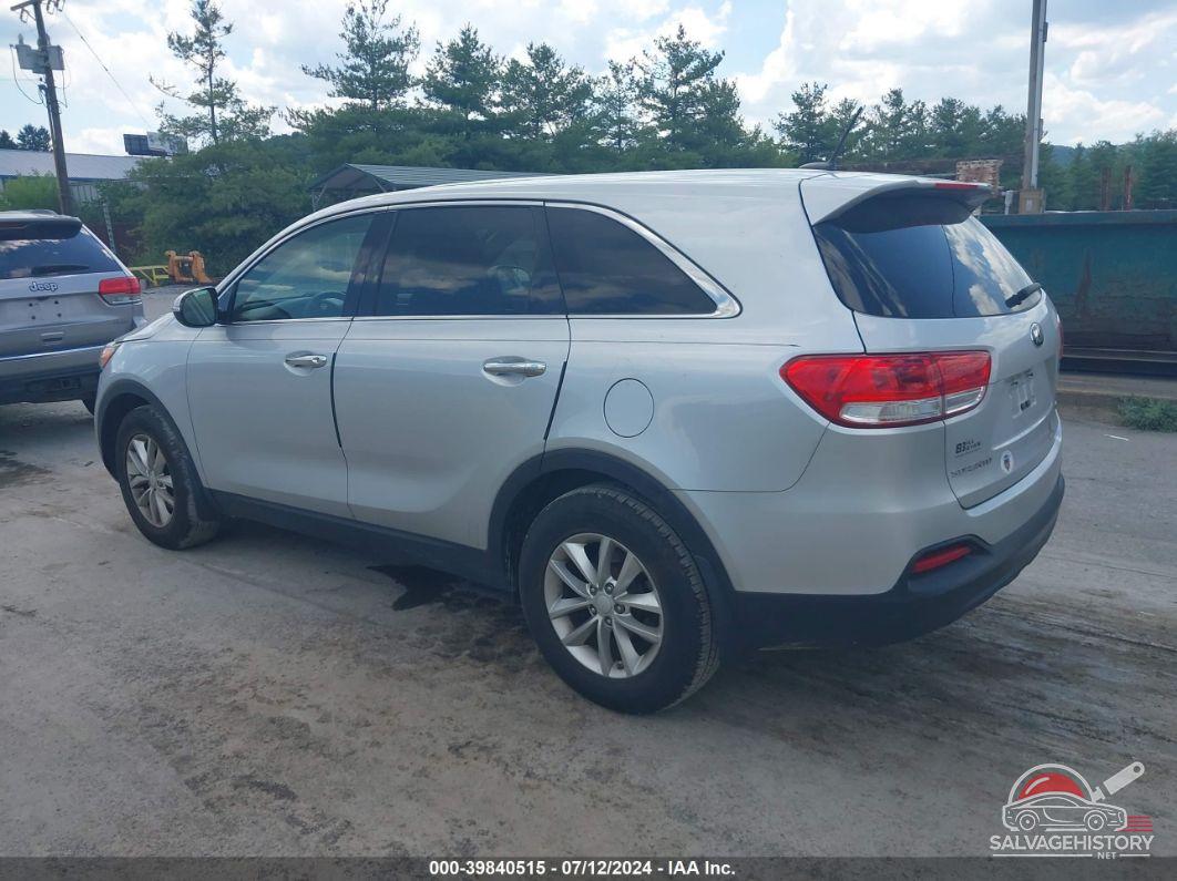 5XYPG4A32GG019003 2016 KIA SORENTO photo no. 3