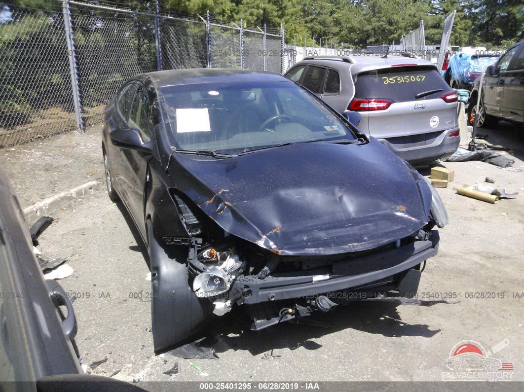 5NPDH4AE9DH198422 2013 HYUNDAI ELANTRA photo no. 10