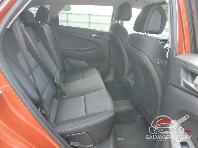KM8J33A41HU396132 2017 HYUNDAI TUCSON photo no. 11