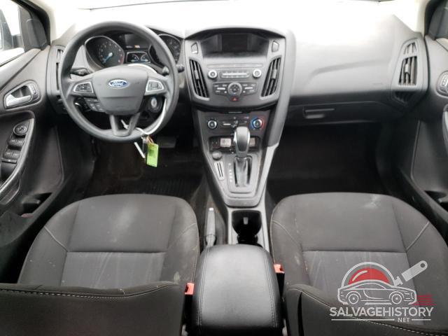 1FADP3K22JL245076 2018 FORD FOCUS photo no. 8