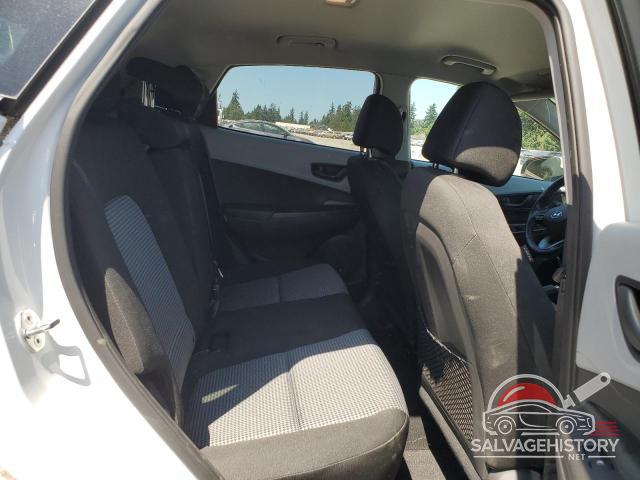 KM8K2CAAXMU647043 2021 HYUNDAI KONA photo no. 10