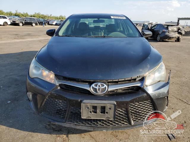 4T1BF1FK0FU074781 2015 TOYOTA CAMRY photo no. 5