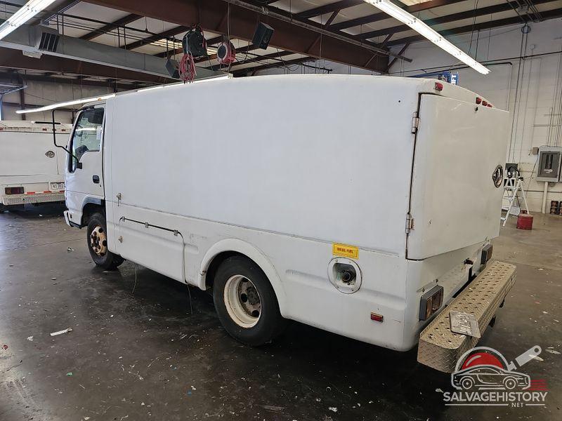 JALC4B16777004305 2007 ISUZU W4S042 NPR HD DSL REG photo no. 2