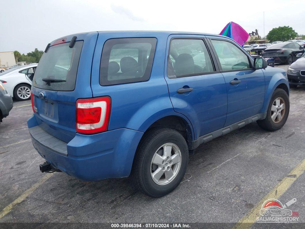 1FMCU02729KA00431 2009 FORD ESCAPE photo no. 4