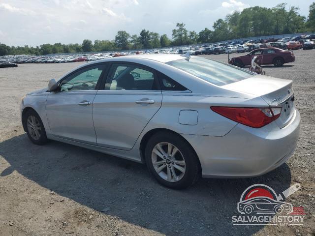 5NPEB4AC6BH042789 2011 HYUNDAI SONATA photo no. 2