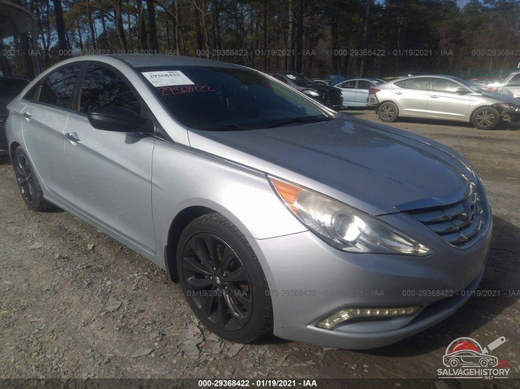 5NPEC4AC4DH523205 2013 HYUNDAI SONATA photo no. 3