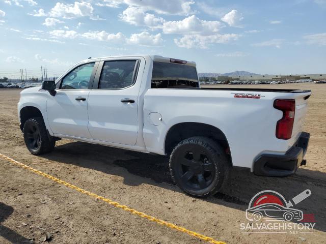 3GCUYAEF0KG298464 2019 CHEVROLET ALL Models photo no. 2