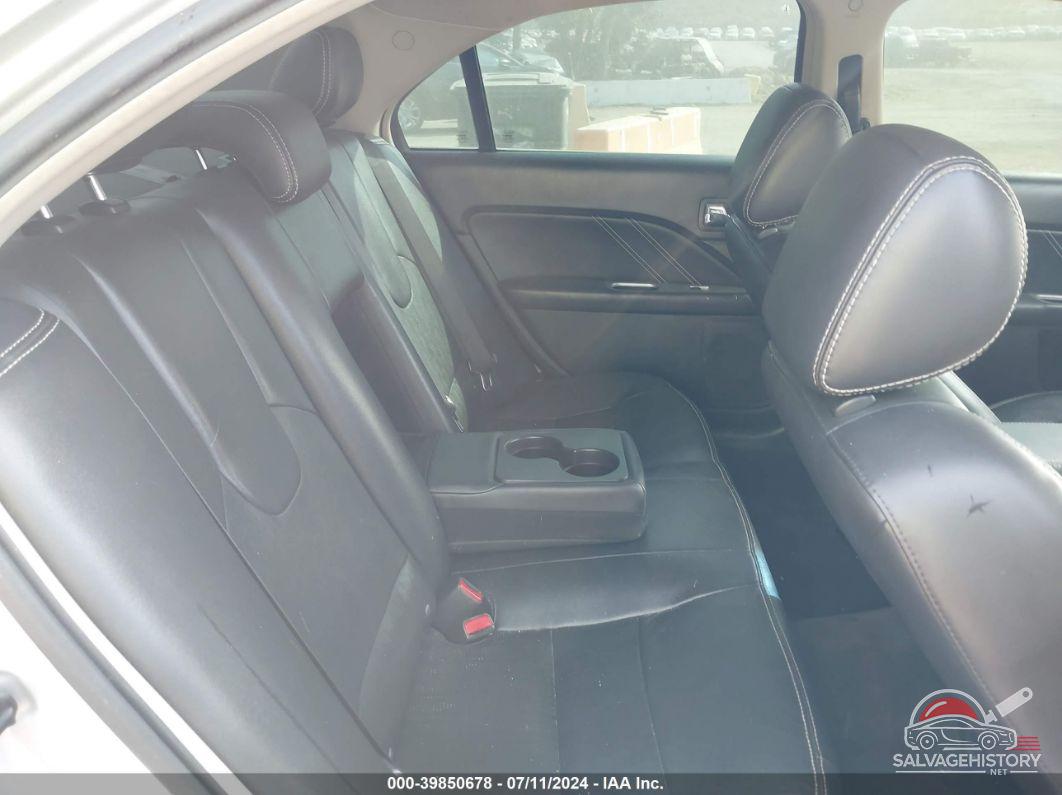 3FAHP0KCXBR211771 2011 FORD FUSION photo no. 8
