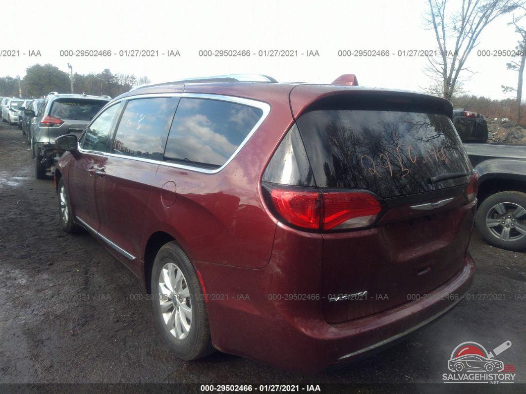 2C4RC1BGXKR685647 2019 CHRYSLER PACIFICA photo no. 3