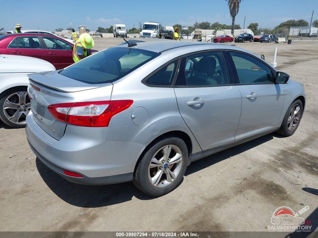 1FAHP3F2XCL403274 2012 FORD FOCUS photo no. 4