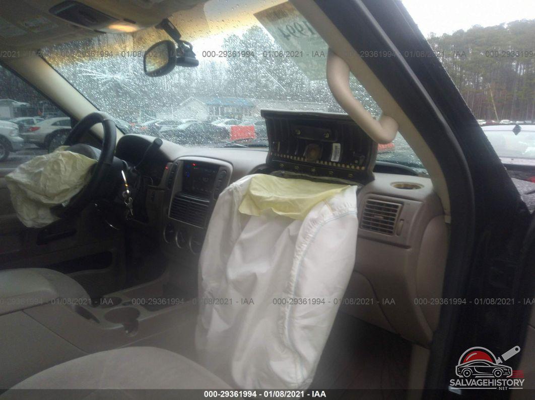 1FMDU73W34ZA55277 2004 FORD EXPLORER photo no. 5