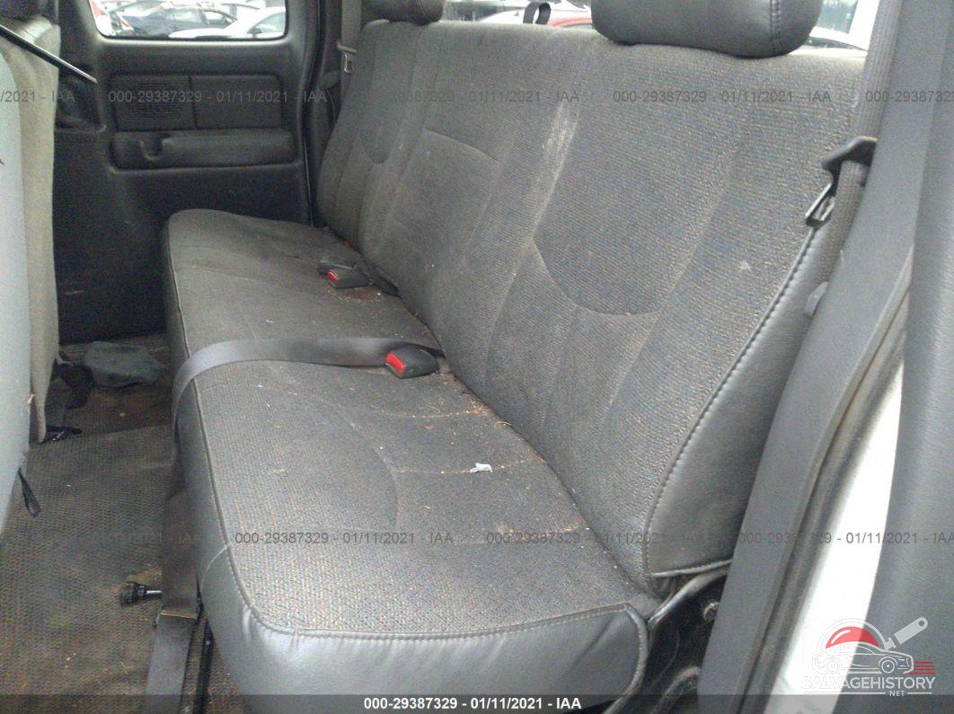 1GCEK19TX3E313101 2003 CHEVROLET SILVERADO 1500 photo no. 8