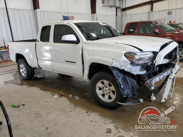 5TFSZ5AN4GX008903 2016 TOYOTA TACOMA photo no. 4