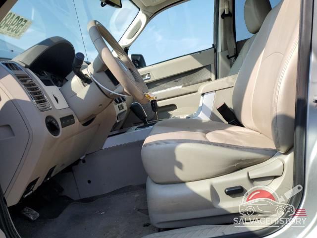 4M2CN8H75AKJ04773 2010 MERCURY MARINER photo no. 7