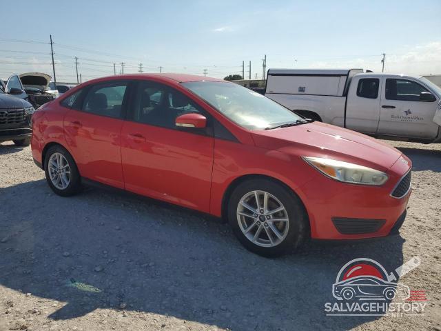1FADP3F22FL263062 2015 FORD FOCUS photo no. 4