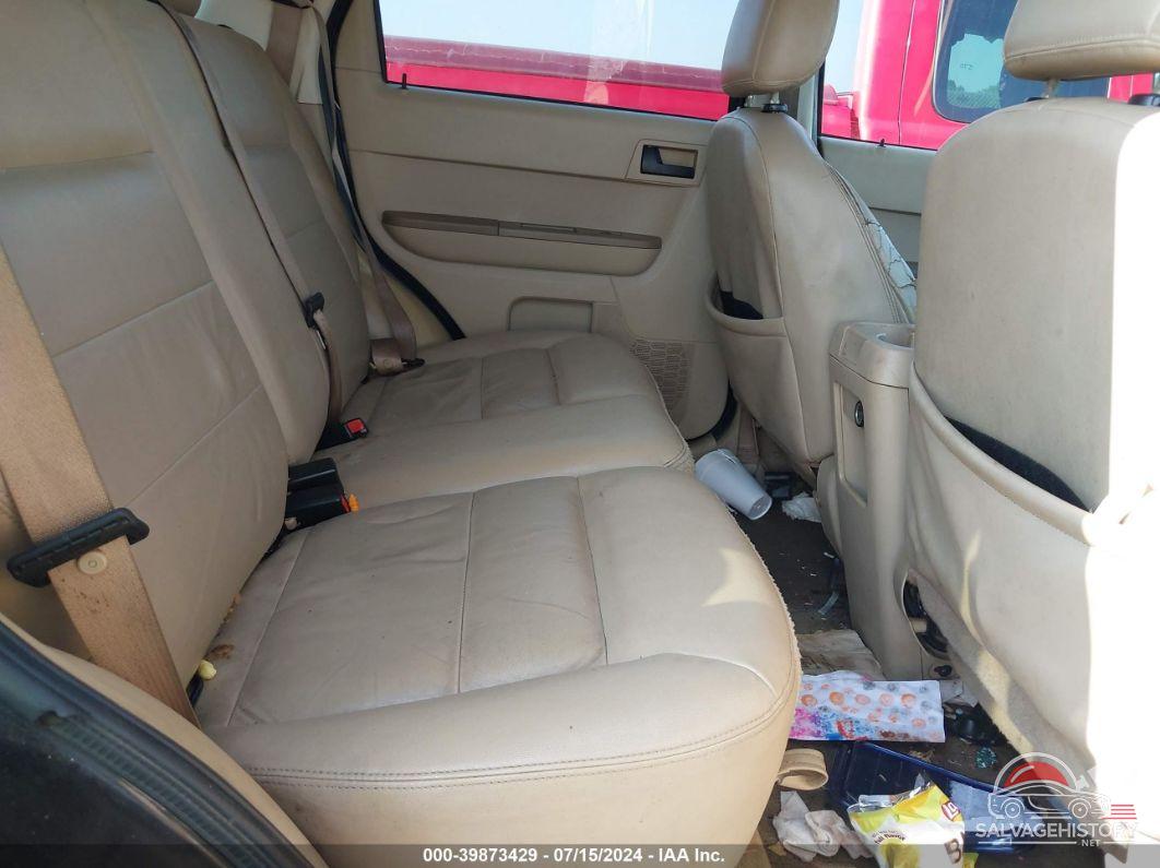 1FMCU03128KE77174 2008 FORD ESCAPE photo no. 8