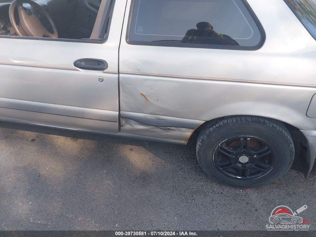 1N4EB32A2NC778609 1992 NISSAN SENTRA photo no. 6