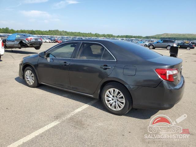 4T1BD1FK1EU141389 2014 TOYOTA CAMRY photo no. 2