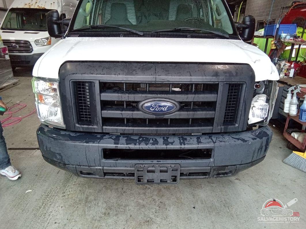 1FDXE4FSXHDC69025 2017 FORD E-450 CUTAWAY photo no. 10