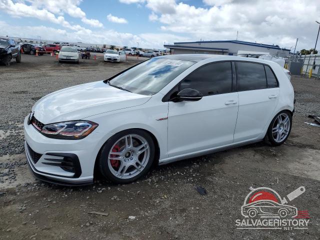 3VW447AU3JM284963 2018 VOLKSWAGEN GTI photo no. 9